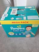 Couches Pampers Taille 6