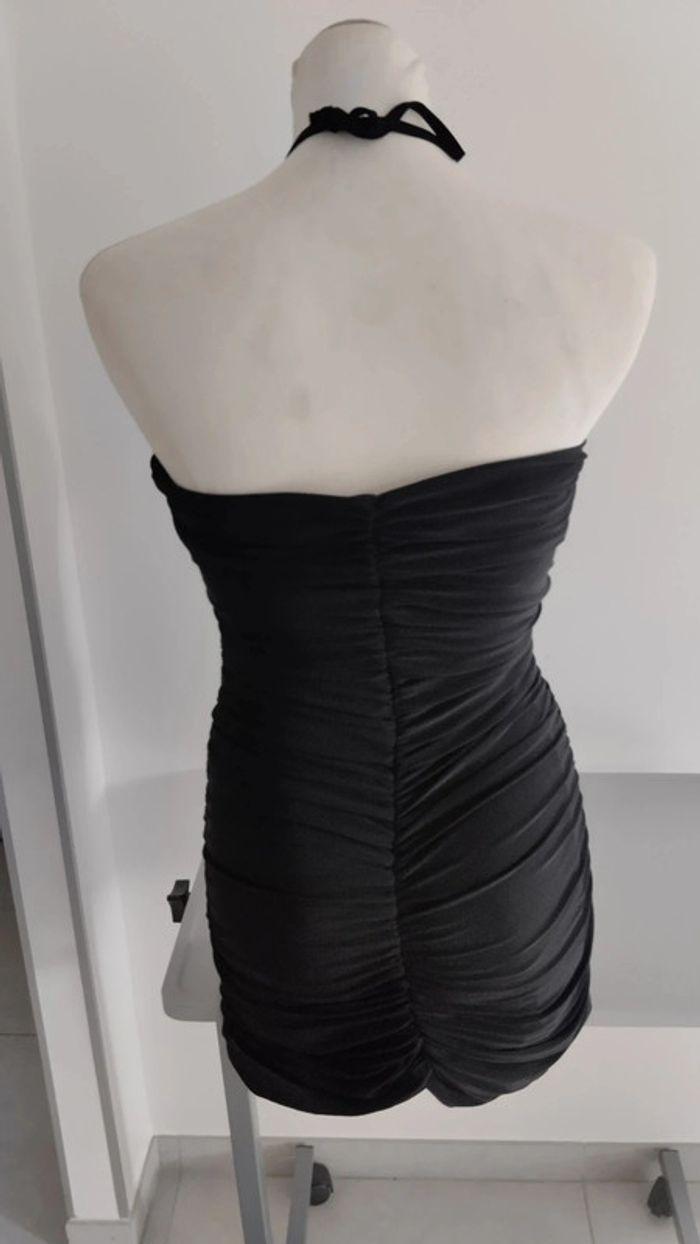 Robe courte noir - photo numéro 4