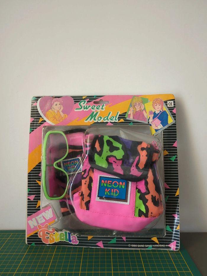 sac vintage lunette estella neon kid fluo 1990 - photo numéro 1