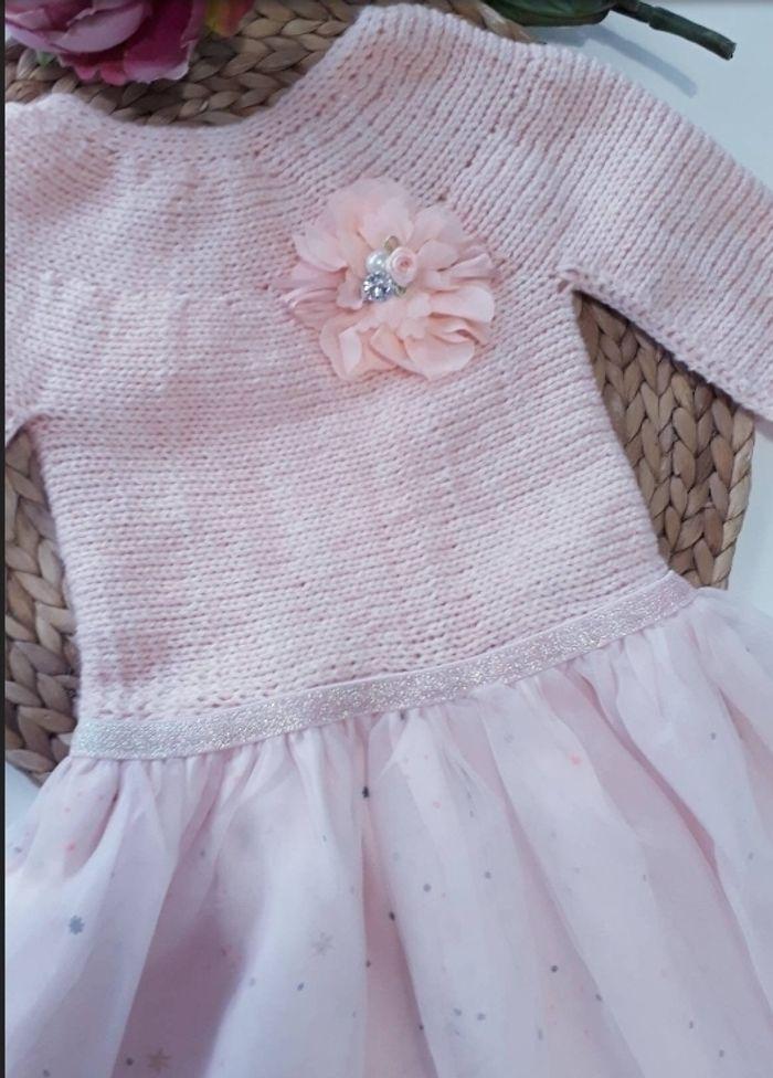 Vêtement robe tulle princesse pour cérémonie baptême mariage fait main au tricot pour fille 3 ans rose et grise - photo numéro 2