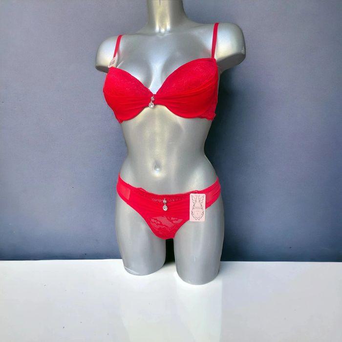 Ensemble lingerie neuf 95B et L - photo numéro 1