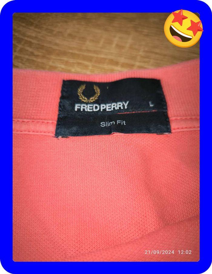 Polo  rouge manches courtes rouge Fred Perry taille l - photo numéro 3