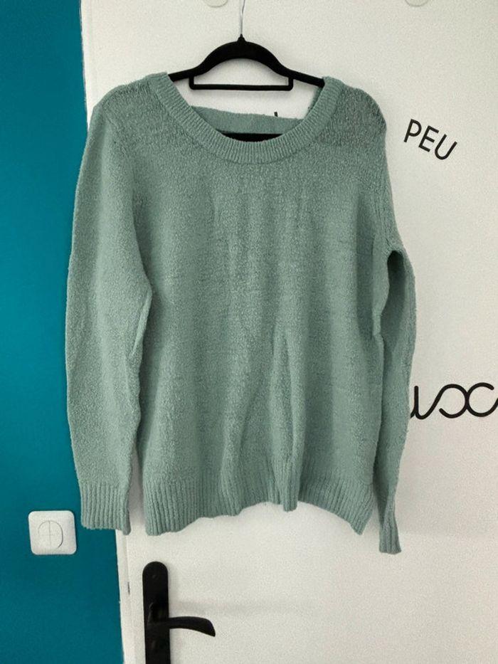 Pull vert femme - photo numéro 1