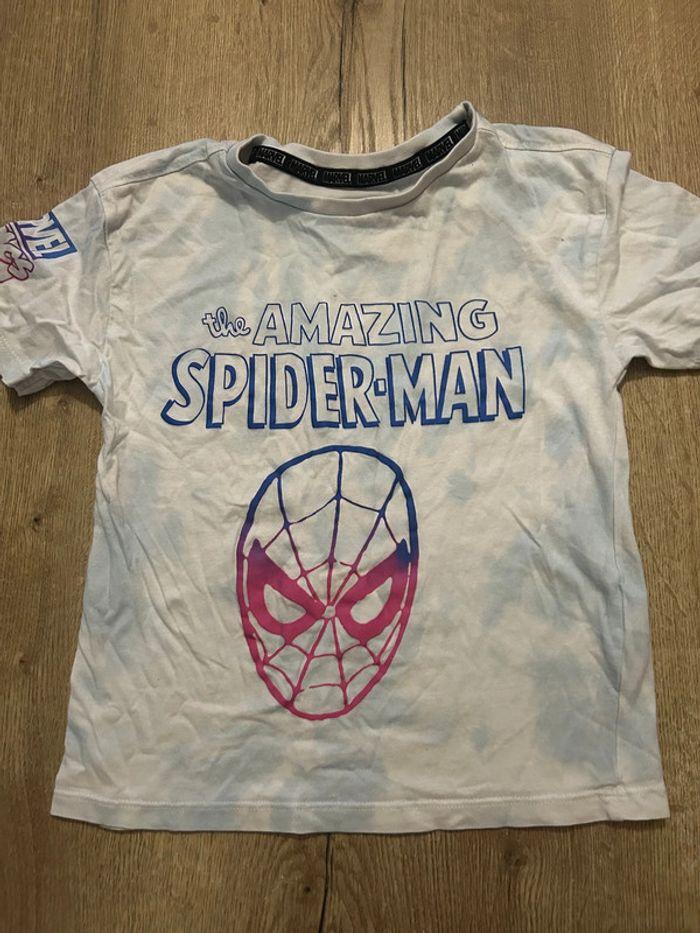 T-shirt manche courte Spiderman - photo numéro 1