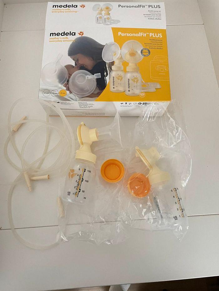 Kit téterelle Medela 27mm pour tire lait - photo numéro 2