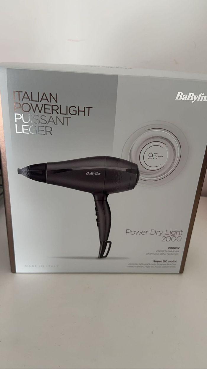 Sèche-cheveux noir babyliss neuf étiquette carton cadeaux - photo numéro 2