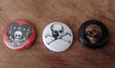 Lot de 3 badges têtes de mort