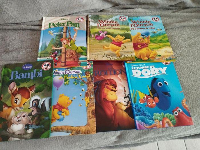 Lot de 7 livres Disney