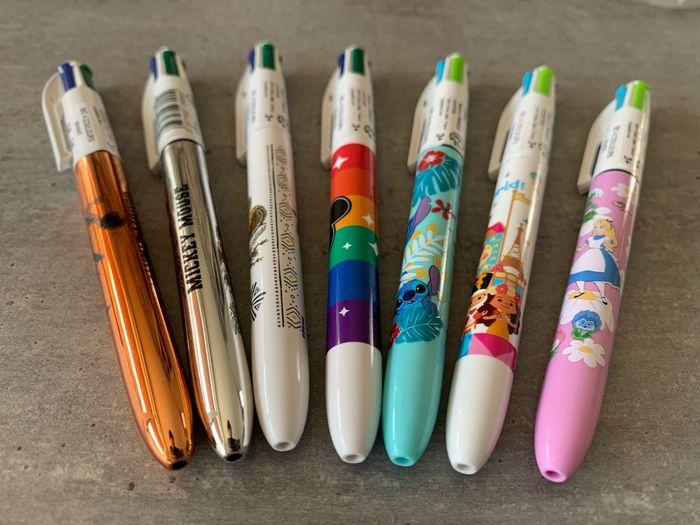 Lot 7 stylos de collection BIC Disney - photo numéro 2