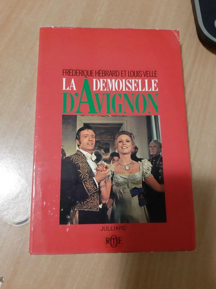 La Demoiselle d'Avignon - photo numéro 1