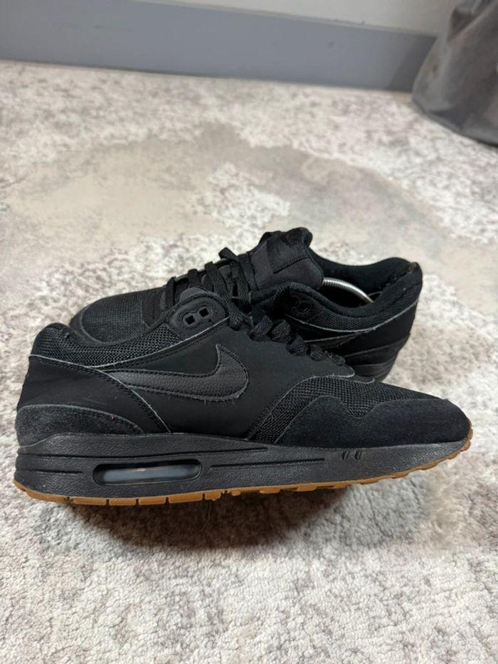 Nike Air Max 1 Black Gum - photo numéro 6