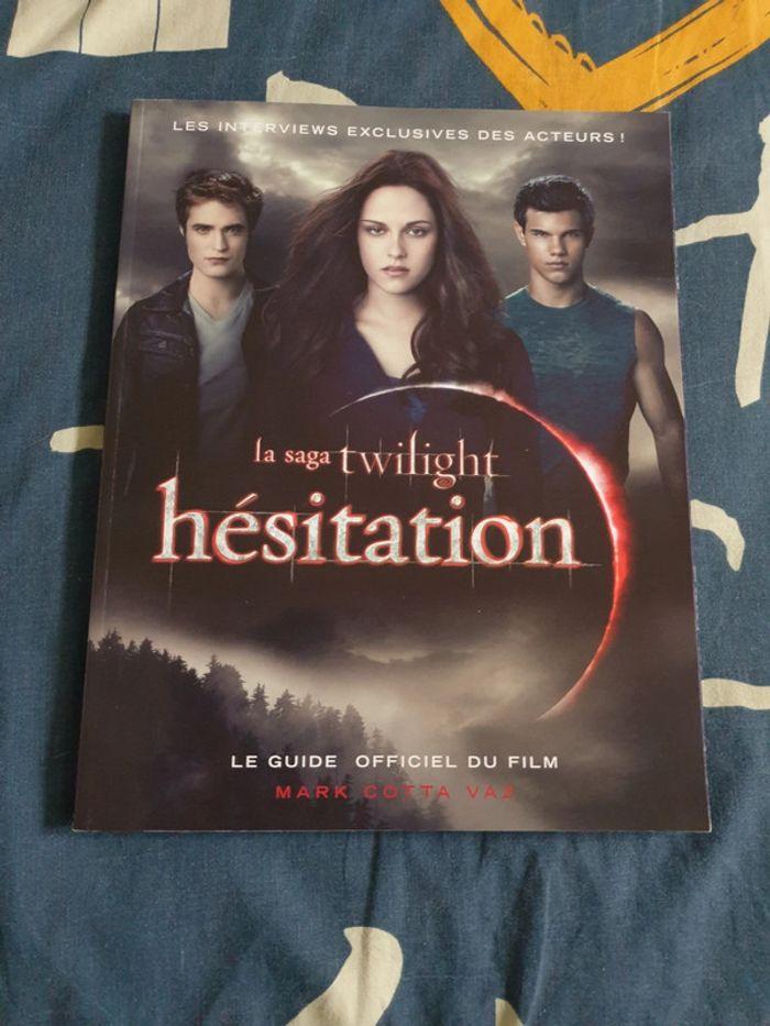 Lot de 3 guides officiels du film Twilight - photo numéro 3