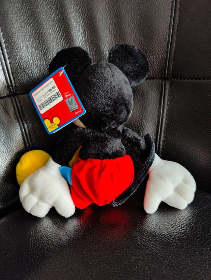 Peluche Mickey neuve - photo numéro 4