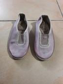 Chaussons d'école ou de gymnastique mauve taille 23