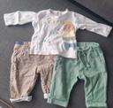 Lot de 2 pantalons 3-6 mois et tee shirt manches longues