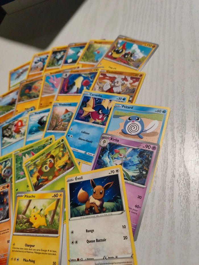 Lot de 30 cartes Pokémon - photo numéro 3