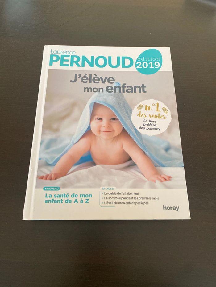 Livre j’élève mon enfant - photo numéro 1