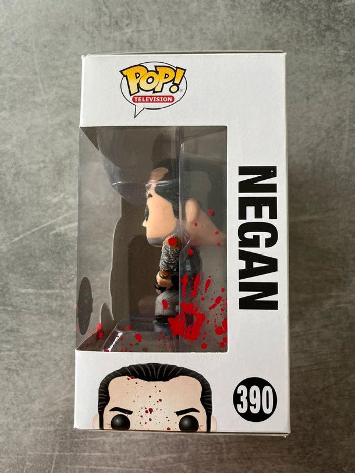 Pop Negan ensanglanté 390 - photo numéro 2