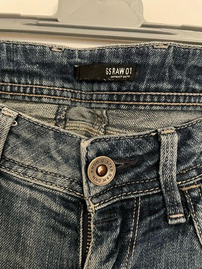 Jean bleu foncé effet délavé taille basse coupe droit G-Star taille W26 L34 soit taille 36 - photo numéro 6