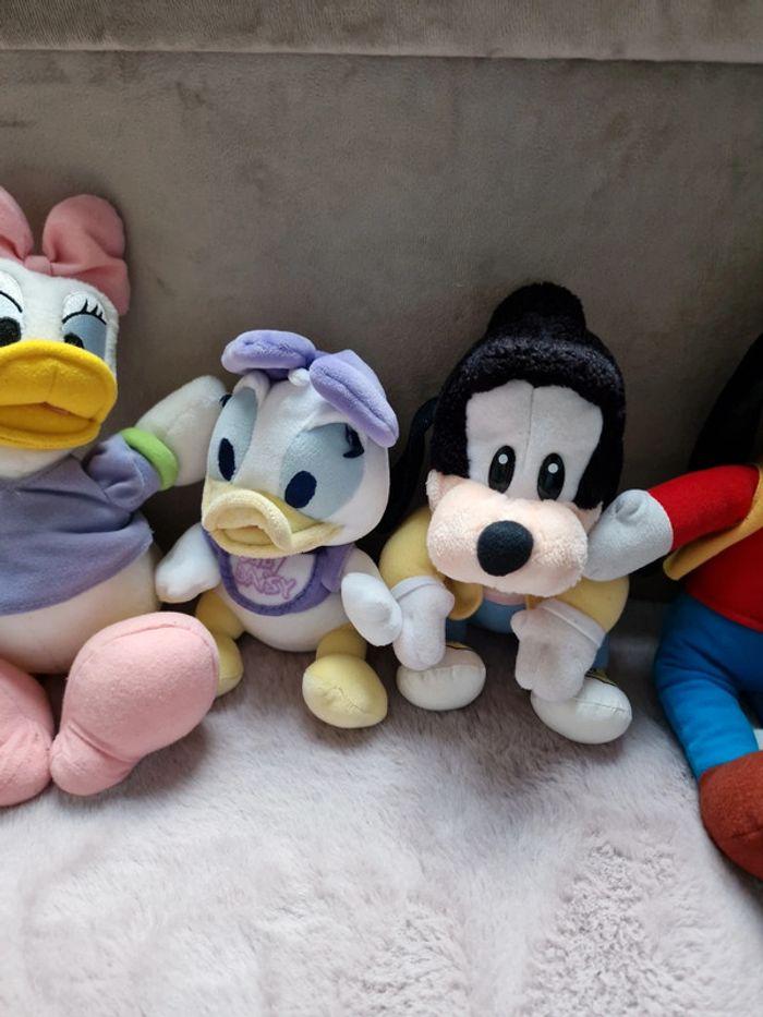 4 peluches Daisy et Goofy - photo numéro 3