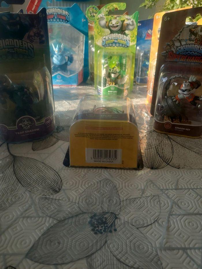 Figurine skylanders neuve "splat" - photo numéro 3