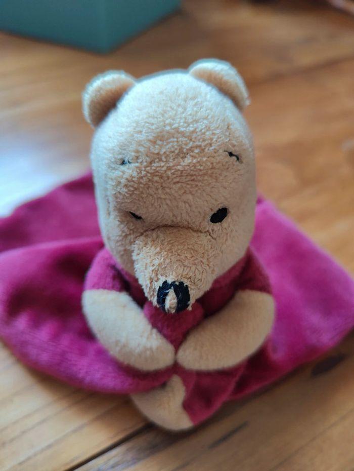 Doudou Winnie l'ourson Celebrating Years of Adventures - photo numéro 2