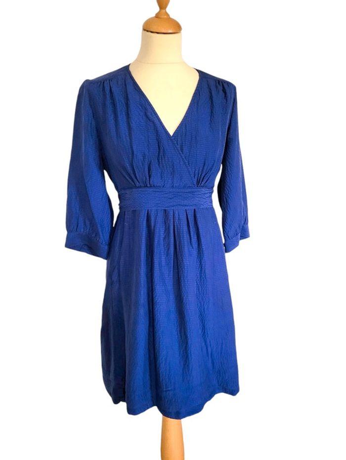 Robe 100% soie bleue Essentiel Antwerp T.40 - photo numéro 1