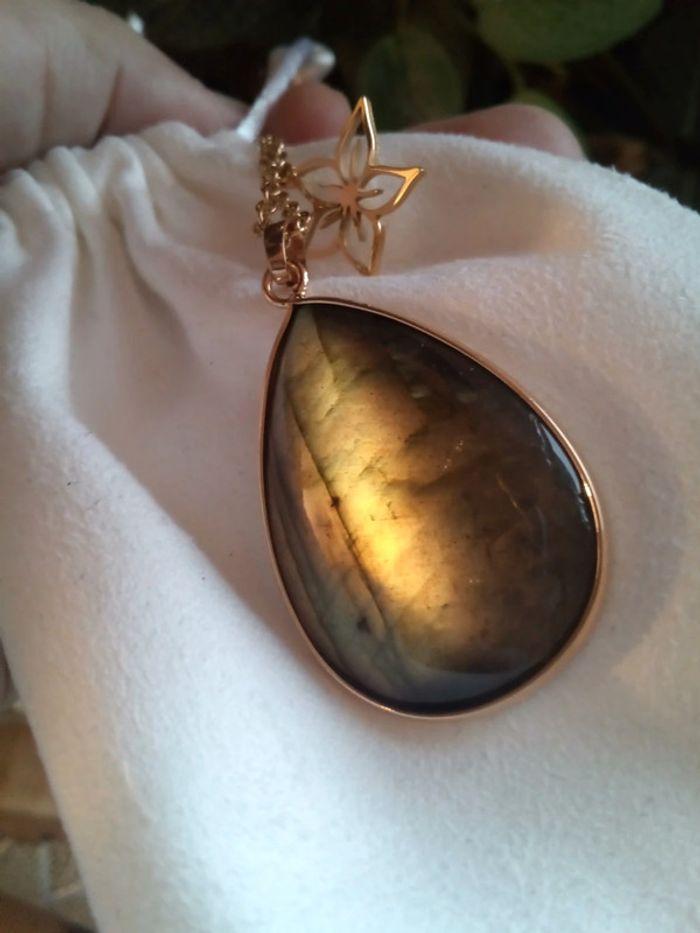 Collier pierre de labradorite aux reflets dorés - photo numéro 7