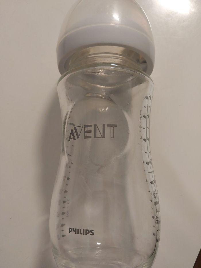 Biberon avent  neuf 5€ - photo numéro 1