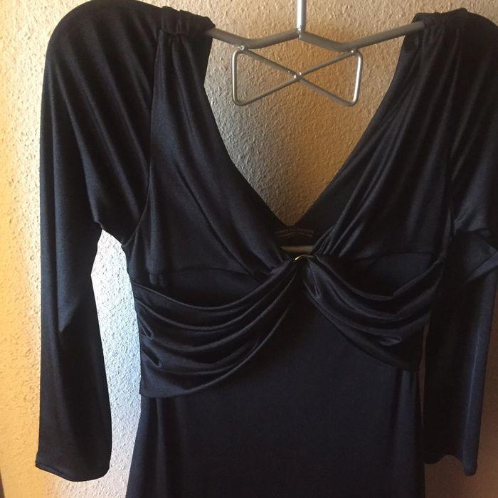 Robe noir fluide taille 2 - photo numéro 3