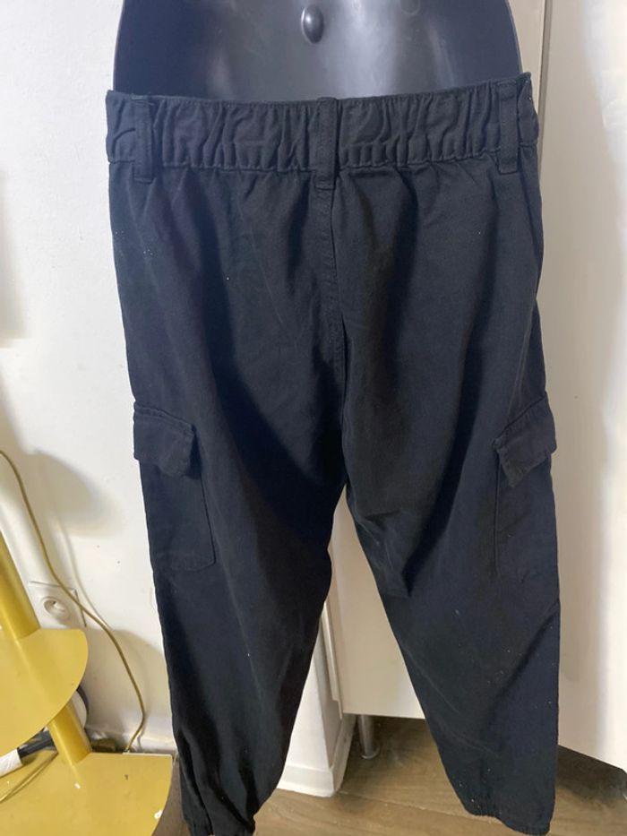 Pantalon jean  cargo neuf. Taille S. - photo numéro 5