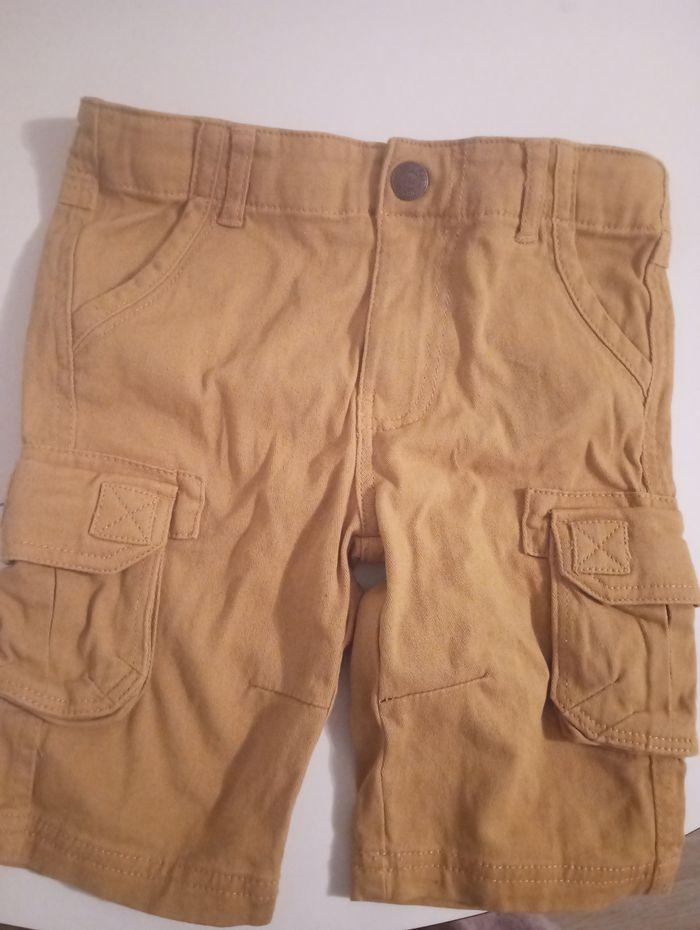 Short été bermuda garçon marron claire. Tailler 5 ans . Neuf - photo numéro 1