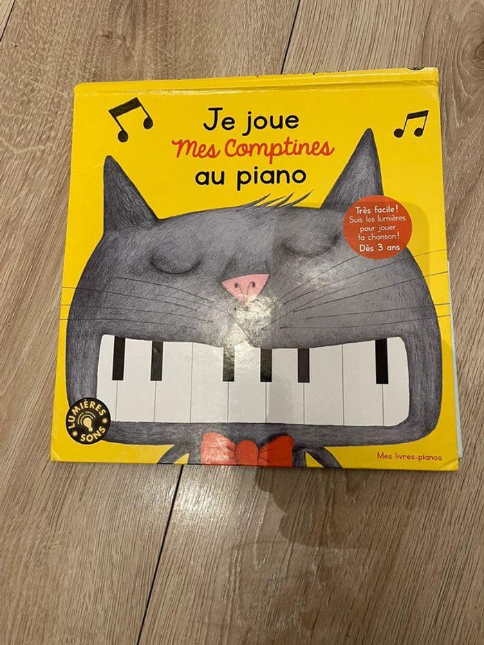 Livre piano je joue mes comptines au piano bon état - photo numéro 3