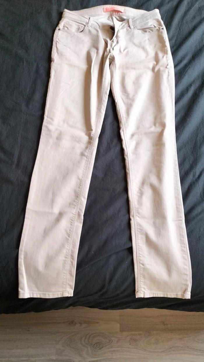 Pantalon beige - photo numéro 1