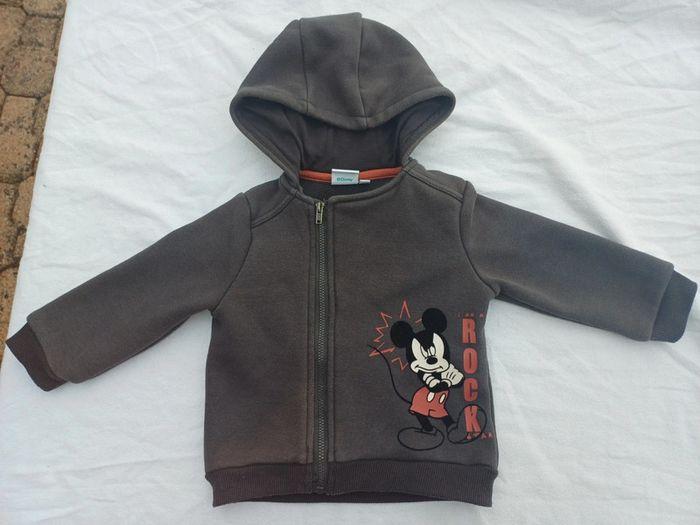 Lot de vêtements Mickey taille 18 mois - photo numéro 6