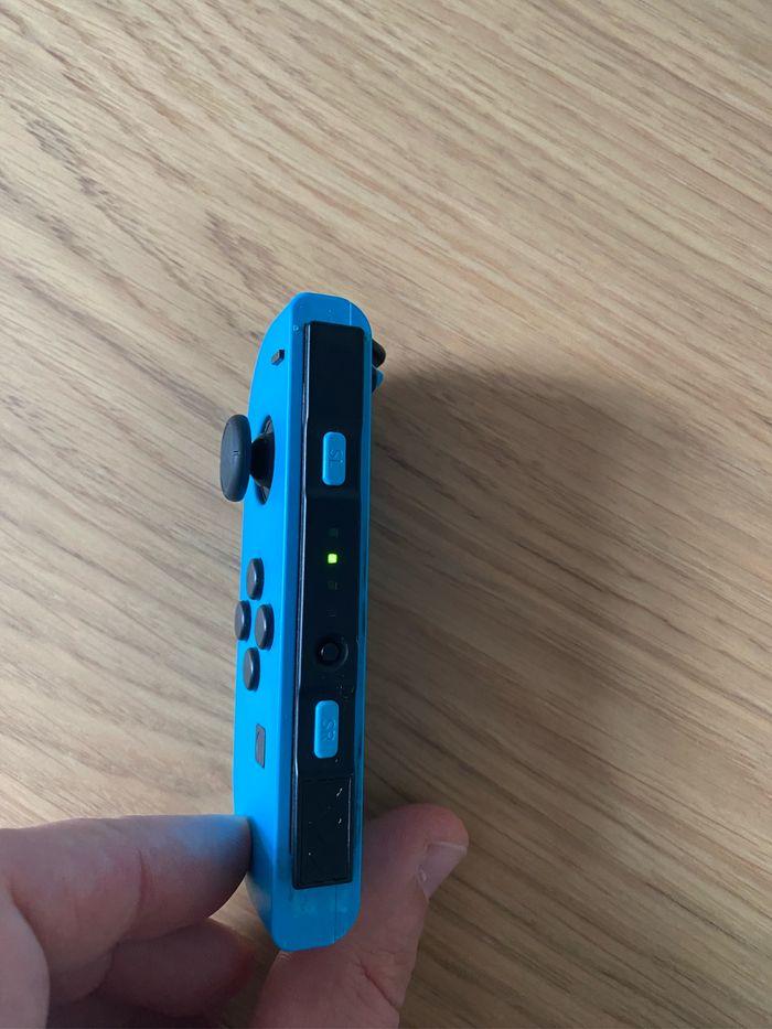 Manette Officiel Nintendo Switch Joycon gauche - photo numéro 3