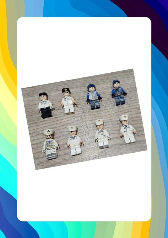 Lot de 8 minifigurines City : marines / navy (compatible Lego)