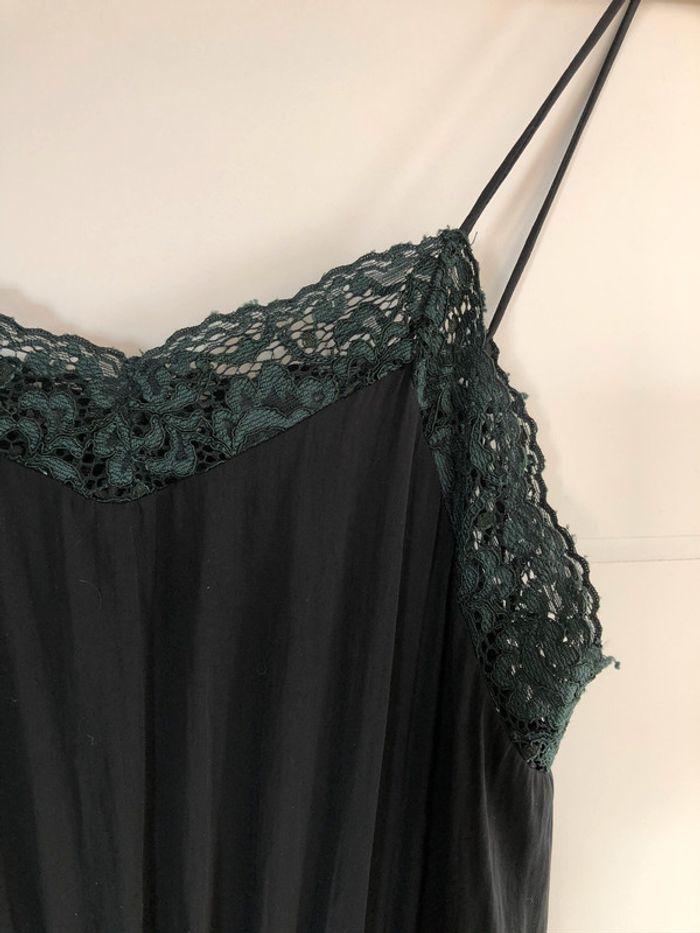 Robe midi Mango dentelle verte et robe noire - photo numéro 7