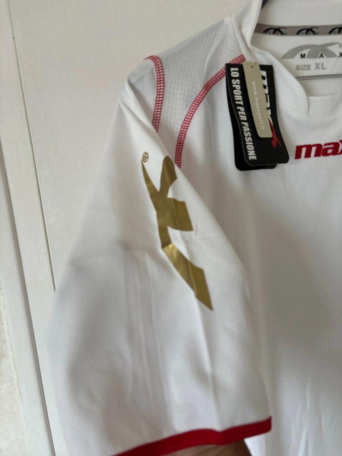 Maillot T-shirt, maillot blanc neuf - photo numéro 2