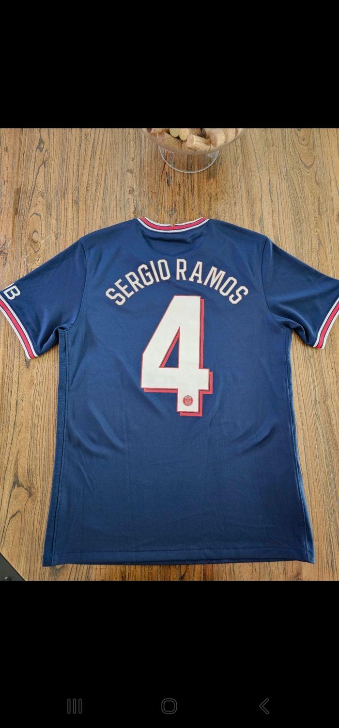 Maillot psg ldc Ramos - photo numéro 2