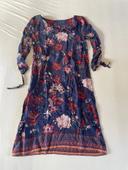 Robe manche 3/4 fleurie et motif original 38