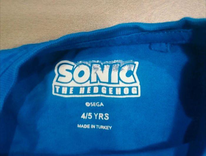 T-shirt à manches longues garçon 4/5 ans Sonic comme NEUF - photo numéro 3