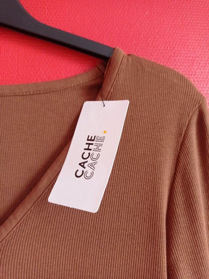 Tee-shirt cache-cache taille 42 Neuf avec étiquette - photo numéro 4