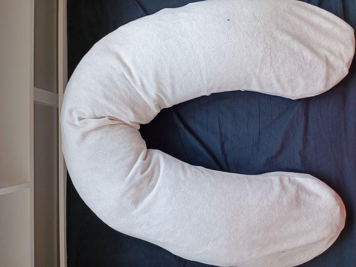 À SAISIR : Coussin Grossesse et Allaitement - photo numéro 1