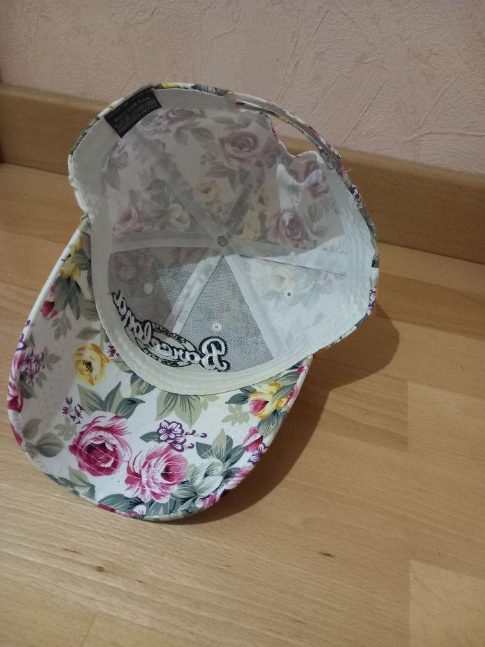 Casquette à fleurs Barcelona - photo numéro 2