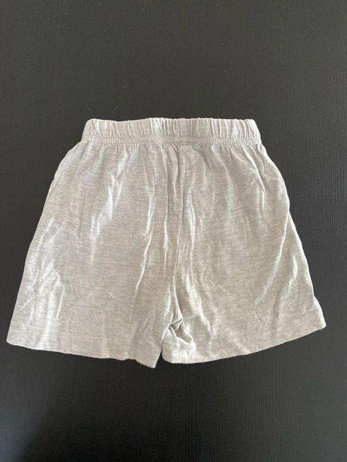 Short garçon / gris léger - photo numéro 3