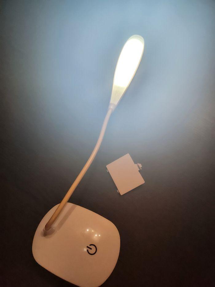 Lampe de chevet ou de bureau - photo numéro 3