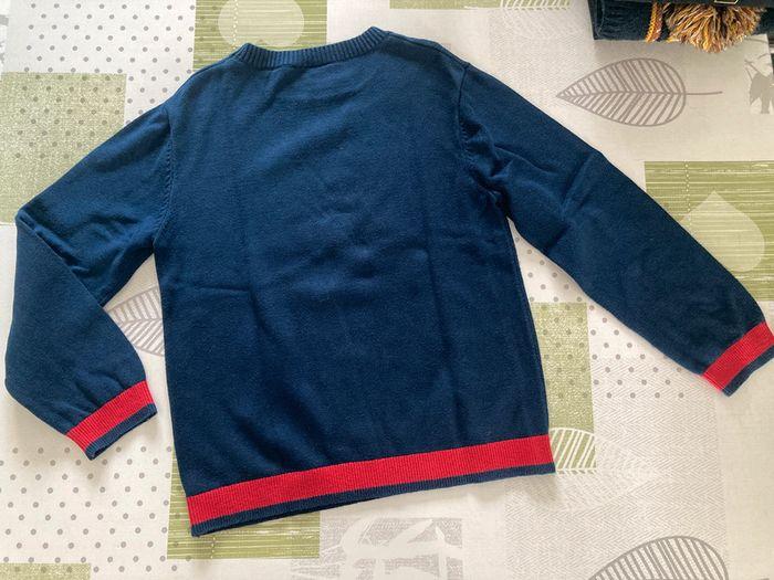 Pull Marvel de chez orchestra, taille 8 ans. - photo numéro 3