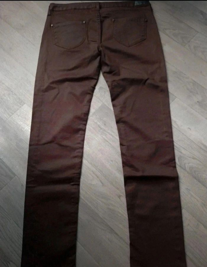 Magnifique pantalon enduit couleur chocolat - photo numéro 3