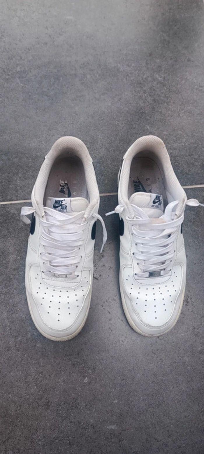 Nike air Force one blanche pointure 44 - photo numéro 1